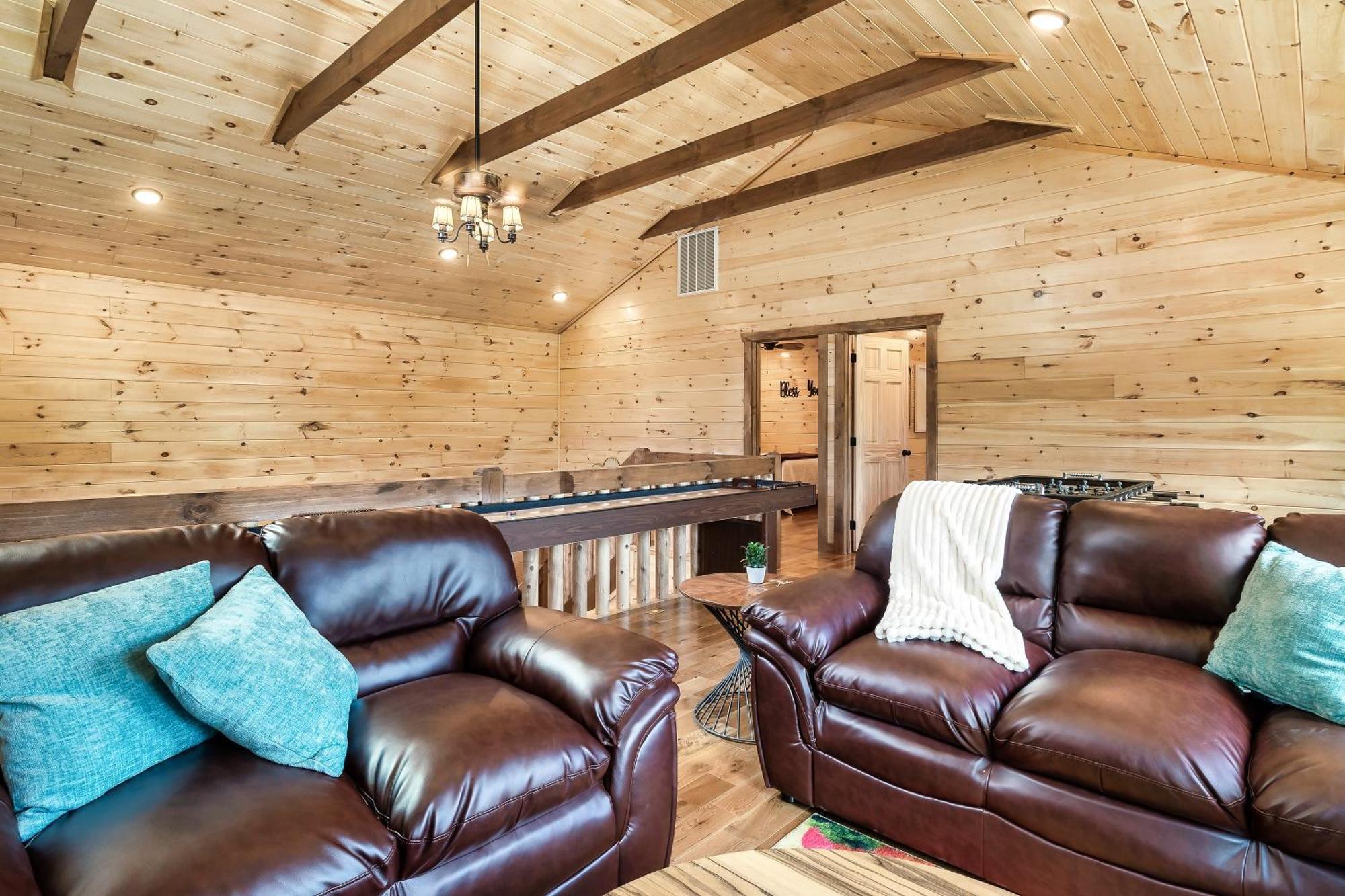 גטלינבורג Smokiesboutiquecabins Would Love To Host You At Dolly'S Cute Cabin! 4 Suites With Private Bathrooms - Hot Tub, Fire Pit, Game Room, Resort Pool Open Memorial Day Through Labor Day! מראה חיצוני תמונה