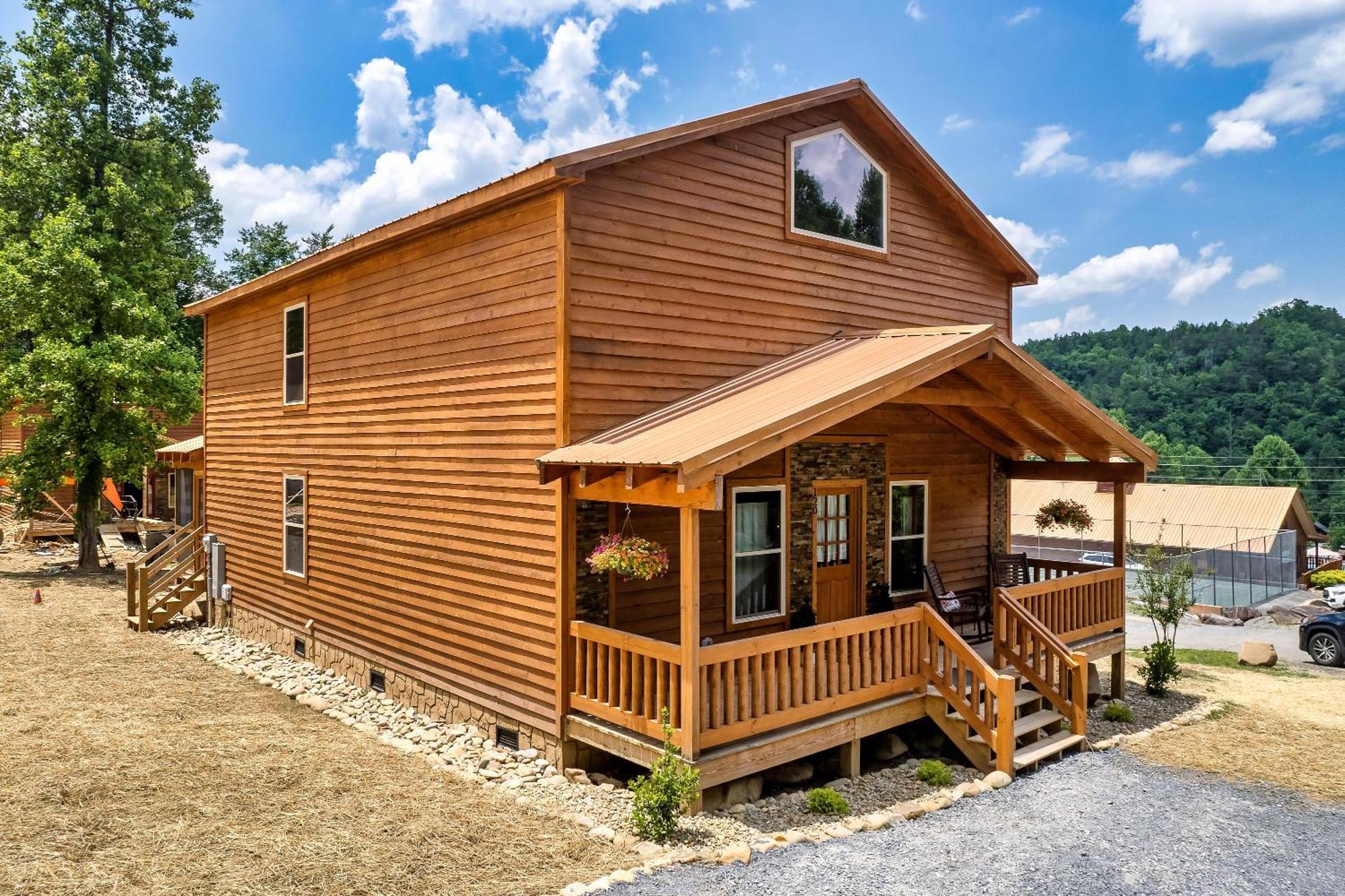 גטלינבורג Smokiesboutiquecabins Would Love To Host You At Dolly'S Cute Cabin! 4 Suites With Private Bathrooms - Hot Tub, Fire Pit, Game Room, Resort Pool Open Memorial Day Through Labor Day! מראה חיצוני תמונה