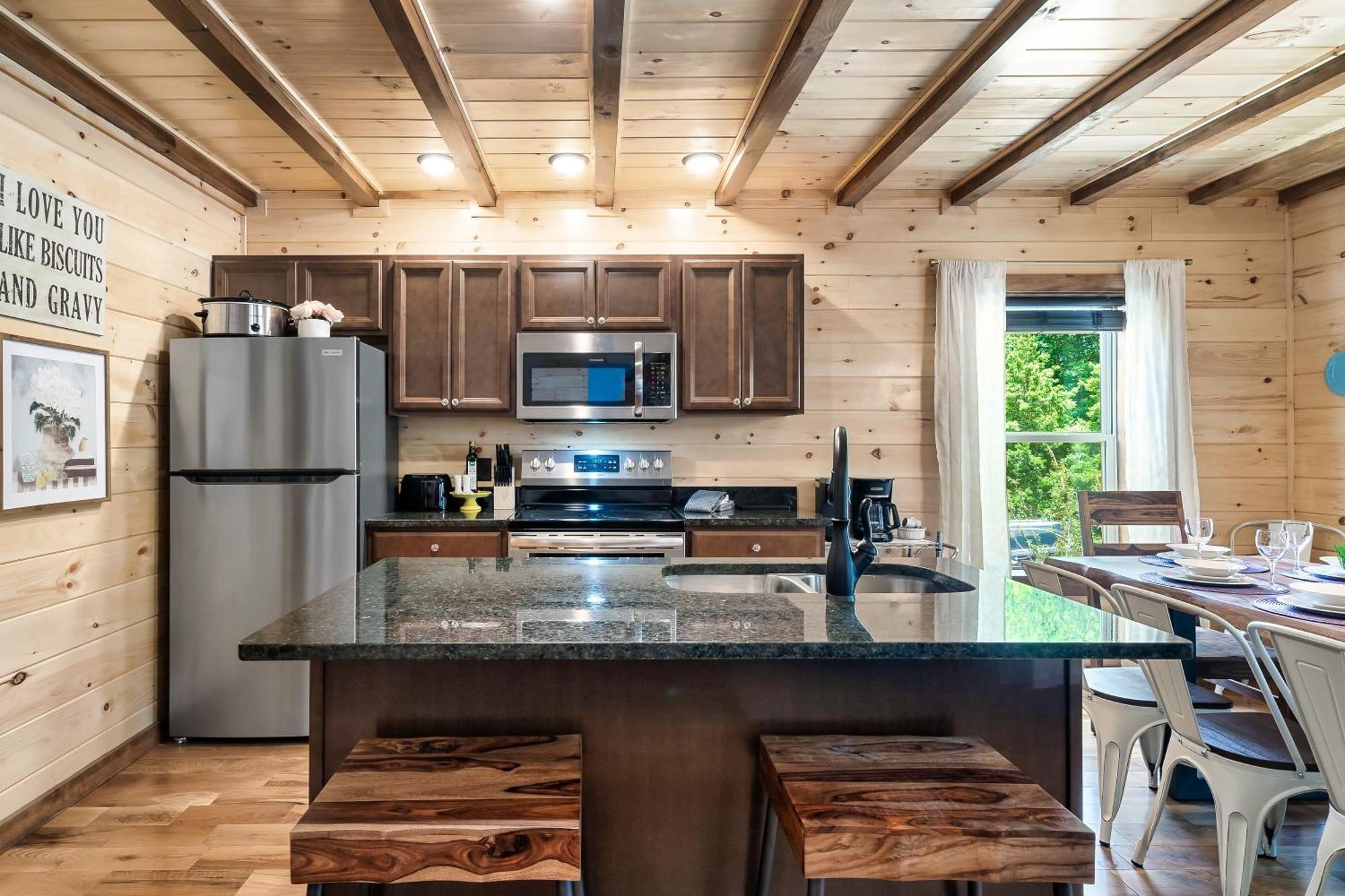 גטלינבורג Smokiesboutiquecabins Would Love To Host You At Dolly'S Cute Cabin! 4 Suites With Private Bathrooms - Hot Tub, Fire Pit, Game Room, Resort Pool Open Memorial Day Through Labor Day! מראה חיצוני תמונה