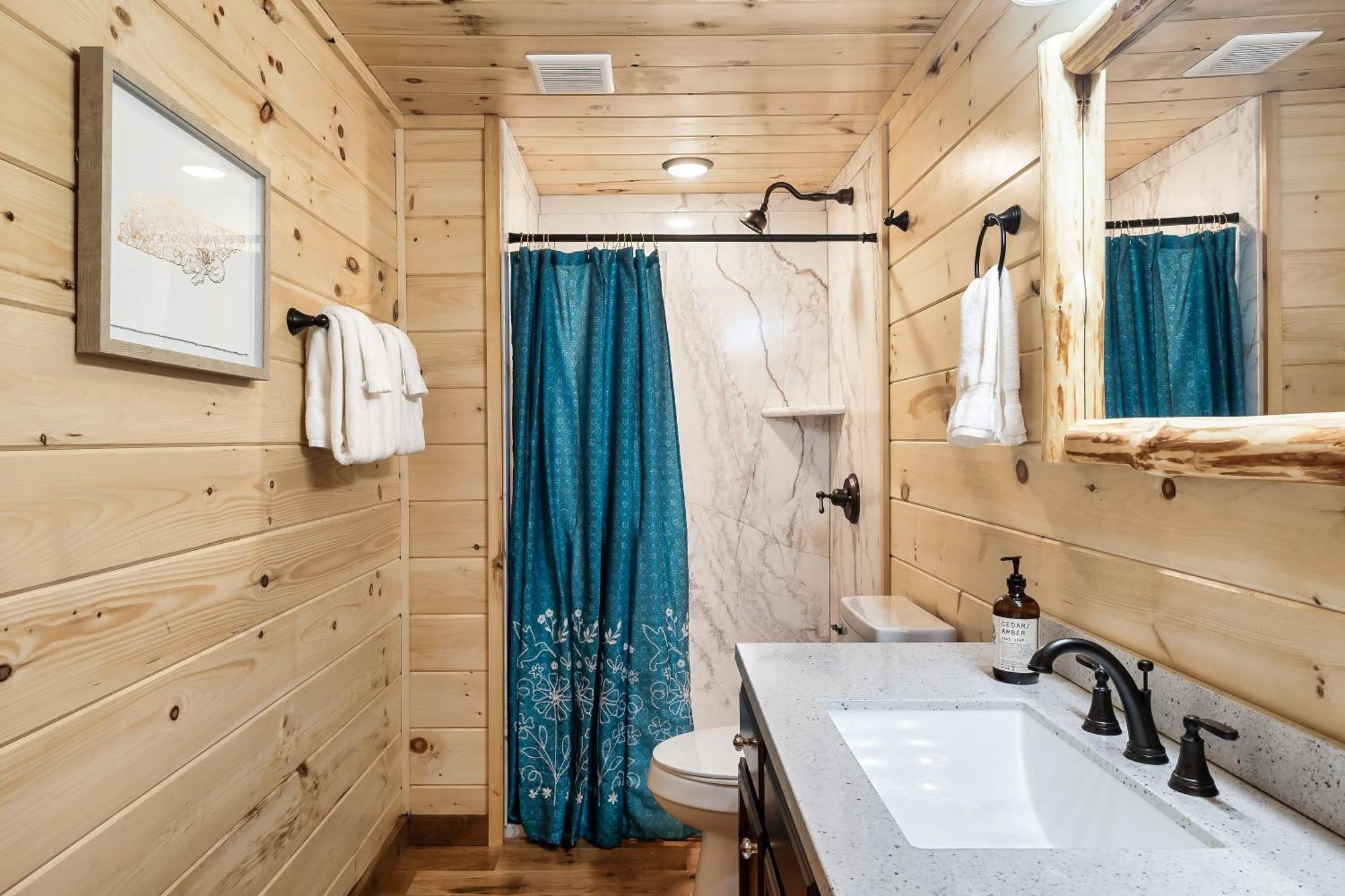 גטלינבורג Smokiesboutiquecabins Would Love To Host You At Dolly'S Cute Cabin! 4 Suites With Private Bathrooms - Hot Tub, Fire Pit, Game Room, Resort Pool Open Memorial Day Through Labor Day! מראה חיצוני תמונה